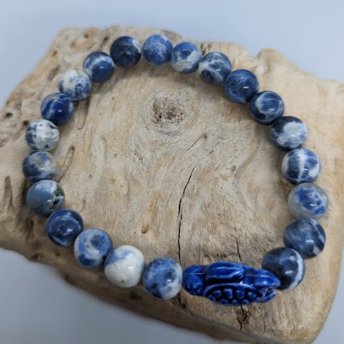 Sodalite Natural, Navy Ceramic Turtle (8mm Beaded Bracelt)